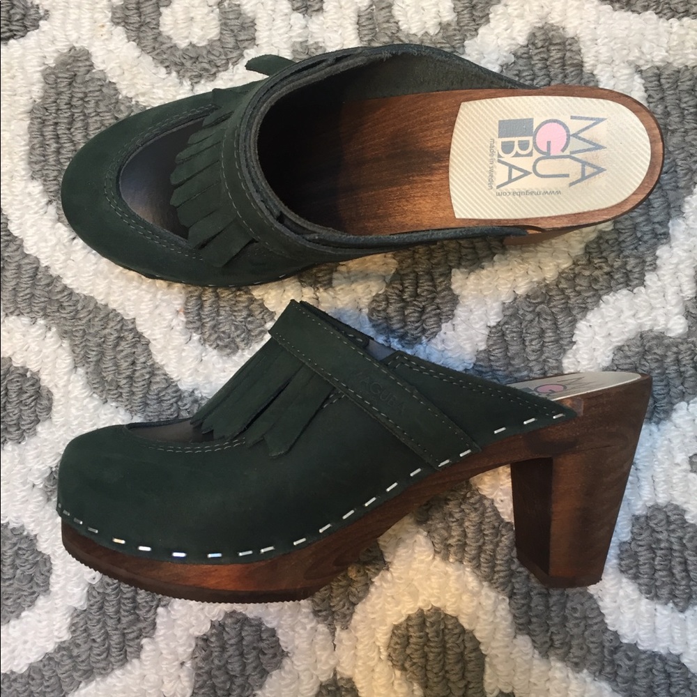 Maguba clogs - Picture 1 of 8